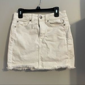 White American Eagle jean skirt